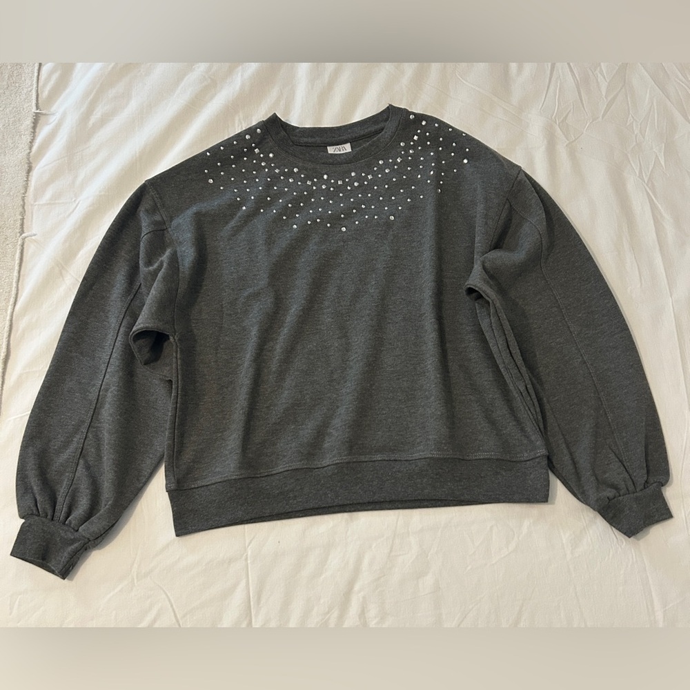 Zara Girls 11 - 12 Gray Top with Crystal rhinestones gems sweater crewneck